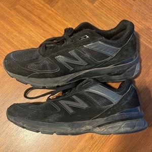 New Balance Mens 990v5 Triple Black